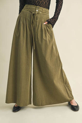 The Pintuck Power Pant