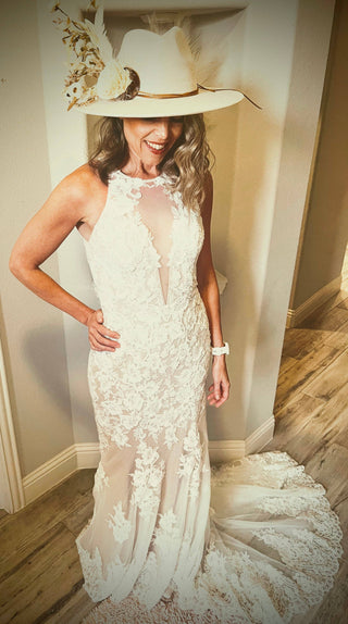 Boho Western Wedding Floral Feather Bridal Hat in Bone