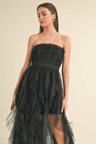 Appliqué Ruffle Tulle Gown – Black Edition