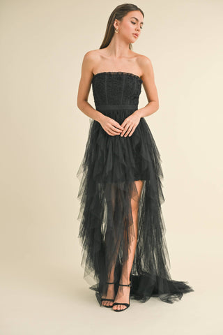Appliqué Ruffle Tulle Gown – Black Edition