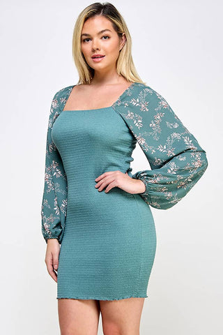 Kingman Kiss Smock Dress