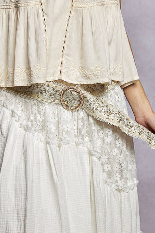 Embroidered Floral Lace Belt with Pearl Circle Buckle