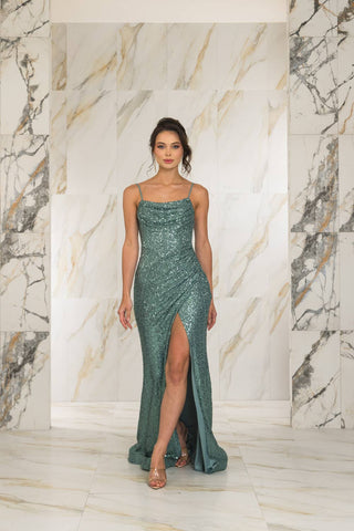 Slit & Shine – playful and confident