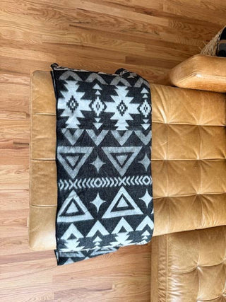 Andean Alpaca Wool Blanket - Shadow Mesa