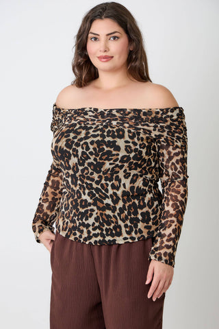 Plus Size Leopard Print Off-the-Shoulder Blouse