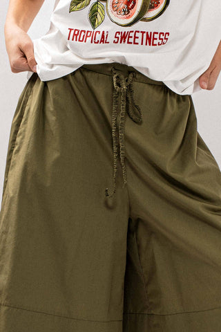 Lightweight Airflow Drawstring Shorts