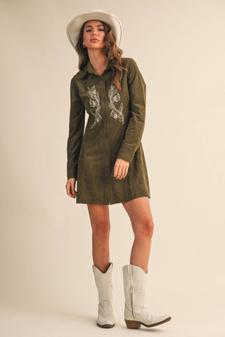 The Embroidered Shirt Dress She Wants
