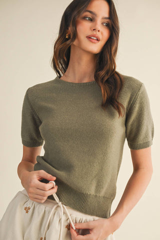 Short Sleeve Crew Neck Sweater – Boutique Comfort Meets Everyday Style